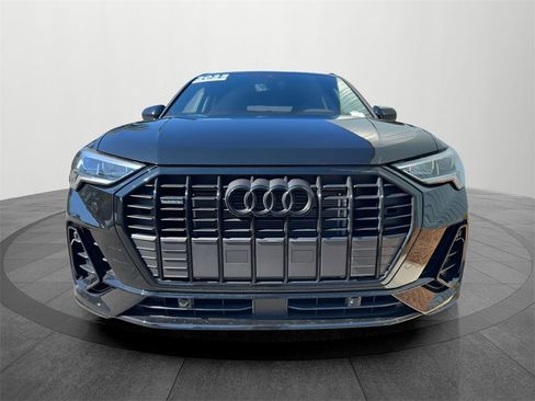 Used 2025 Audi Q3 2.0T Premium w/ Convenience Package image 8