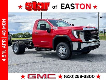 New 2026 GMC Sierra 3500 Pro w/ Convenience Package
