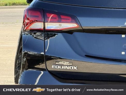 Used 2024 Chevrolet Equinox LT FWD image 8