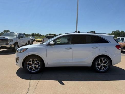 Used 2016 Kia Sorento SX FWD image 5