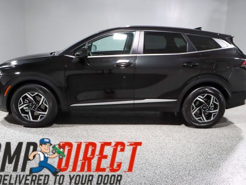 Used 2024 Kia Sportage LX FWD image 10