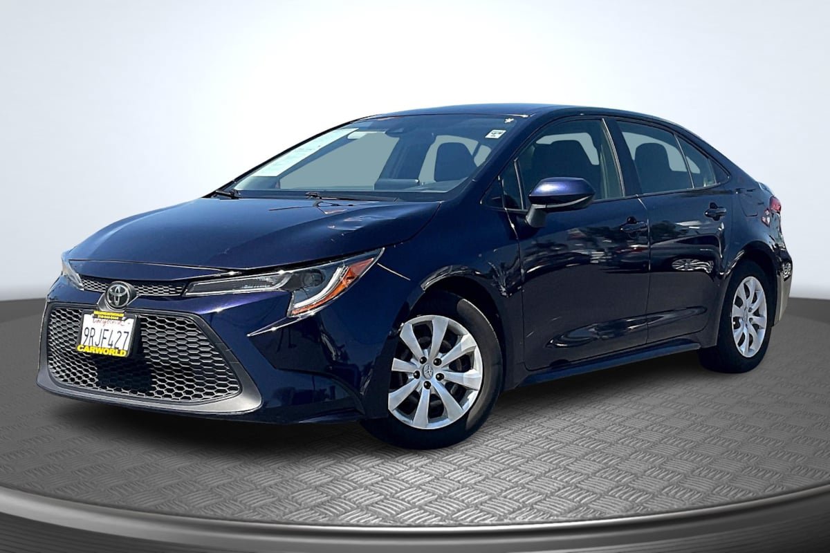 Used 2020 Toyota Corolla LE FWD image 12