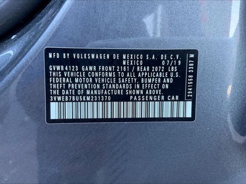 Used 2019 Volkswagen Jetta SEL w/ Cold Weather Package image 34