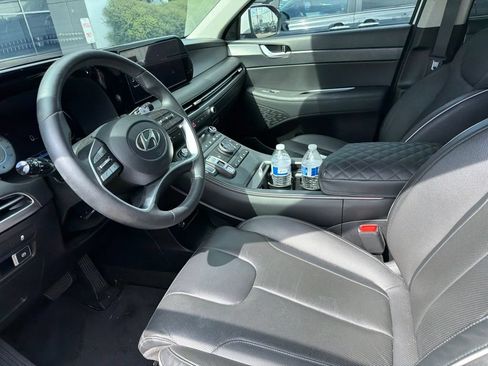 Used 2023 Hyundai Palisade Limited AWD/4WD image 5