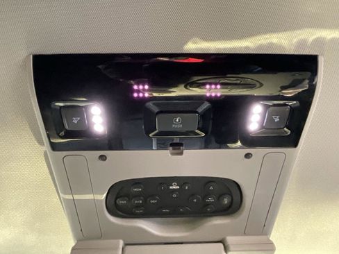 Used 2019 GMC Yukon Denali w/ Open Road Package image 20