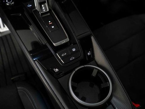 Used 2025 Porsche 911 Carrera GTS image 23