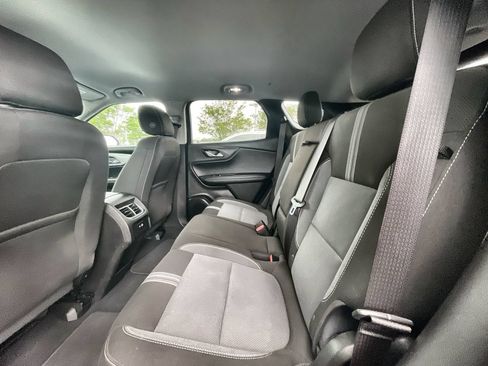 Used 2025 Chevrolet Blazer LT FWD image 24