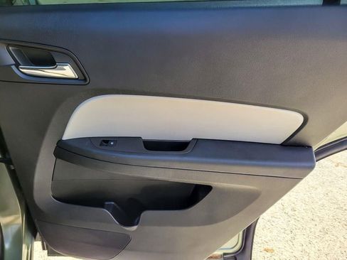 Used 2015 Chevrolet Equinox LT w/ Driver Convenience Package image 19