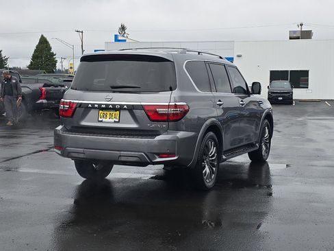 Used 2023 Nissan Armada Platinum w/ Captain's Chairs Package image 5