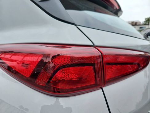 Used 2023 Hyundai Kona SE AWD/4WD image 12