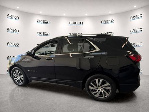Used 2023 Chevrolet Equinox Premier FWD image 5