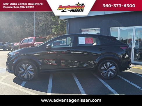 Used 2024 Nissan Ariya AWD image 2