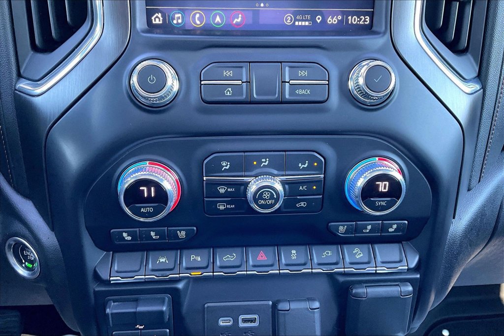 Used 2022 GMC Sierra 1500 AT4 w/ AT4 Premium Package AWD/4WD image 18