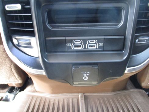 Used 2021 RAM 3500 Laramie image 37
