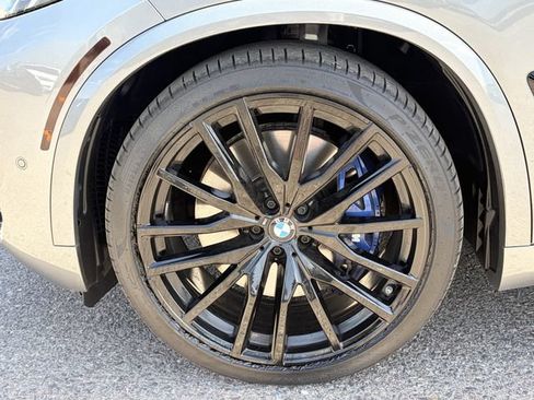 Used 2024 BMW X5 M60i AWD/4WD image 10
