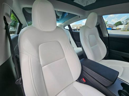 Used 2023 Tesla Model 3 Standard Range RWD image 54