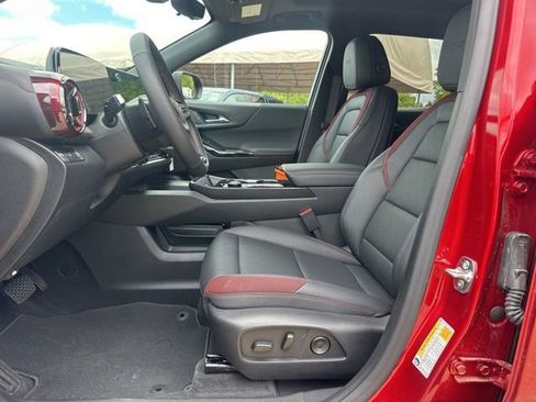 New 2026 Chevrolet Equinox RS FWD image 9
