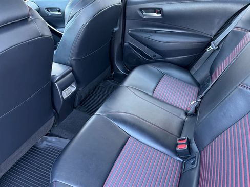Used 2024 Toyota Corolla XSE FWD image 4