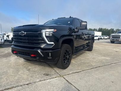 Used 2025 Chevrolet Silverado 2500 LTZ w/ LTZ Plus Package