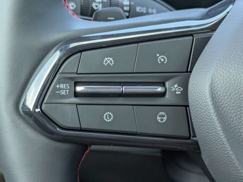 New 2027 Chevrolet Traverse RS FWD image 19