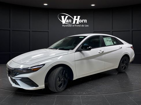 New 2026 Hyundai Elantra Sport FWD image 3