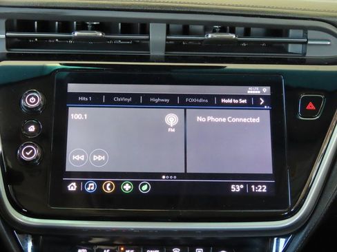 Used 2022 Chevrolet Bolt LT w/ Infotainment Package image 26