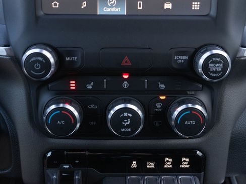 Used 2022 RAM 1500 Big Horn image 16