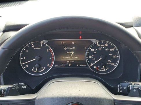 Used 2025 Nissan Rogue SV FWD image 20