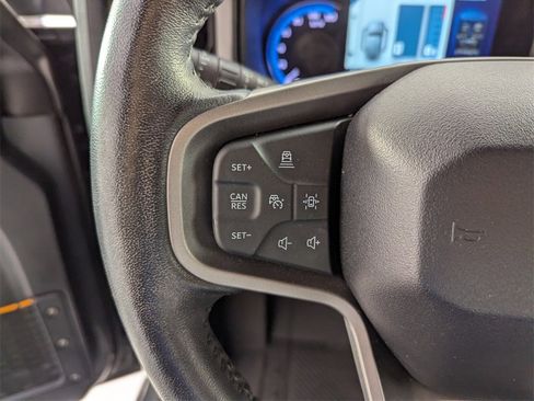 Used 2023 Ford Bronco Badlands image 19