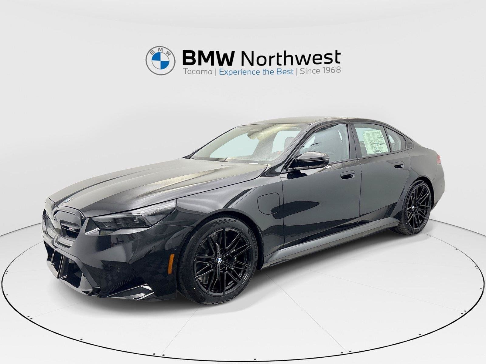 New 2027 BMW M5 w/ Executive Package AWD/4WD image 1
