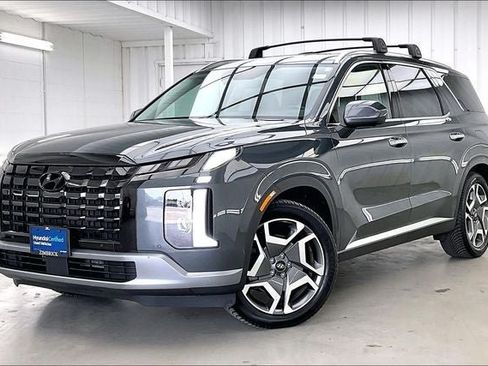 Certified 2023 Hyundai Palisade SEL w/ Premium Package AWD/4WD image 2