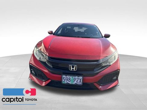 Used 2018 Honda Civic Sport image 19
