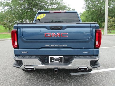 Used 2024 GMC Sierra 1500 SLT w/ X31 Off-Road Package AWD/4WD image 6
