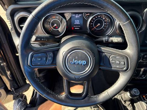Used 2023 Jeep Wrangler Sport AWD/4WD image 19