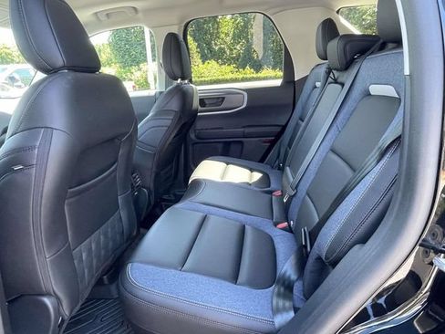 Used 2025 Ford Bronco Sport Outer Banks w/ Outer Banks Tech Package+ AWD/4WD image 26