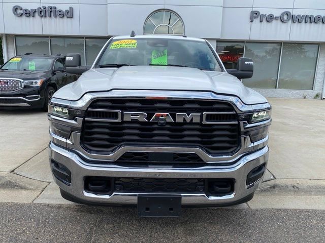 Used 2025 RAM 2500 Big Horn AWD/4WD image 11