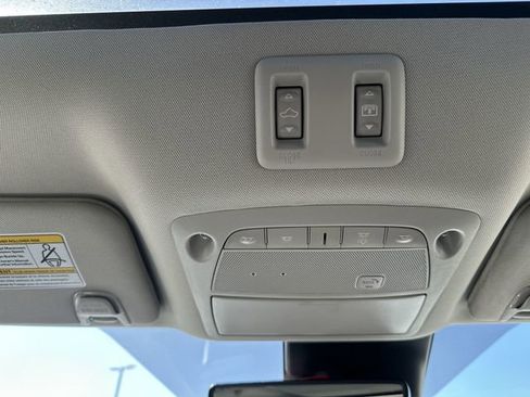 Certified 2024 Nissan Murano Platinum w/ Cargo Package image 19