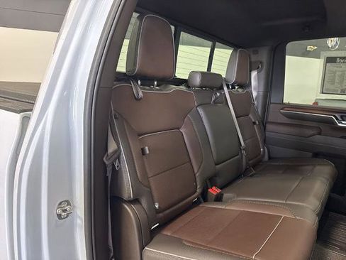 Used 2025 GMC Sierra 3500 Denali w/ Technology Package AWD/4WD image 12