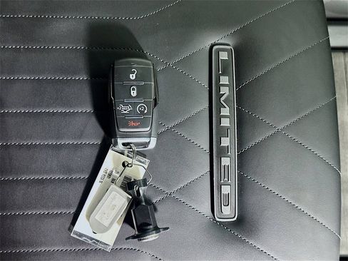 New 2026 RAM 3500 Limited w/ Towing Technology Group image 20