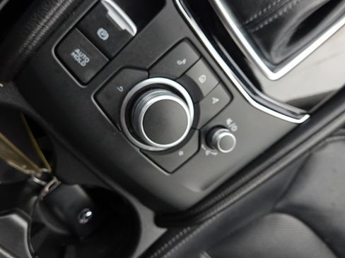 Used 2025 MAZDA CX-5 AWD 2.5 S w/ Preferred Package image 36