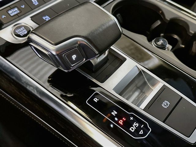 Used 2024 Audi Q7 3.0T Premium Plus AWD/4WD image 17