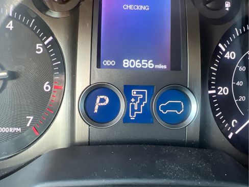Used 2015 Lexus GX 460 w/ Navigation Package AWD/4WD image 10