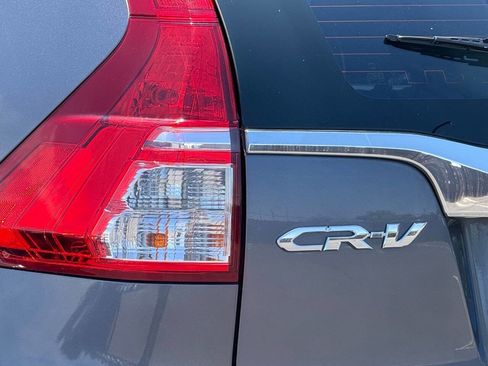 Used 2016 Honda CR-V LX image 23