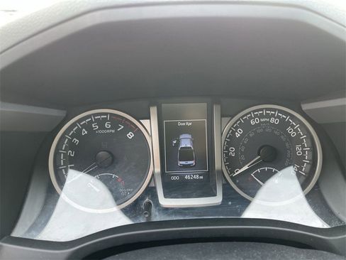Used 2021 Toyota Tacoma SR5 image 4