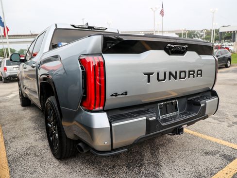 Used 2023 Toyota Tundra Platinum AWD/4WD image 10