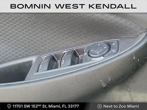 Used 2024 Chevrolet Malibu LS image 28