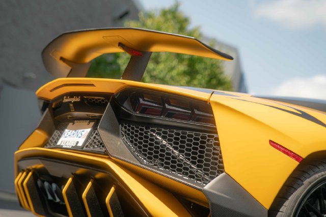 Used 2016 Lamborghini Aventador LP 750-4 Superveloce AWD/4WD image 32
