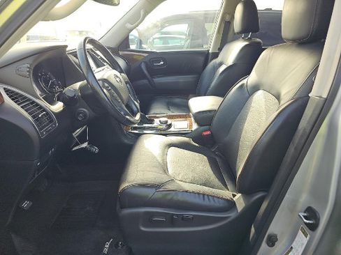 Used 2019 Nissan Armada SL w/ Premium Package AWD/4WD image 4