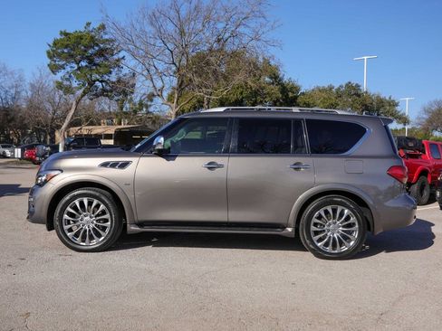 Used 2017 INFINITI QX80 4WD w/ Deluxe Technology Package image 5