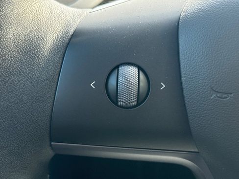 Used 2022 Tesla Model 3 Long Range image 27